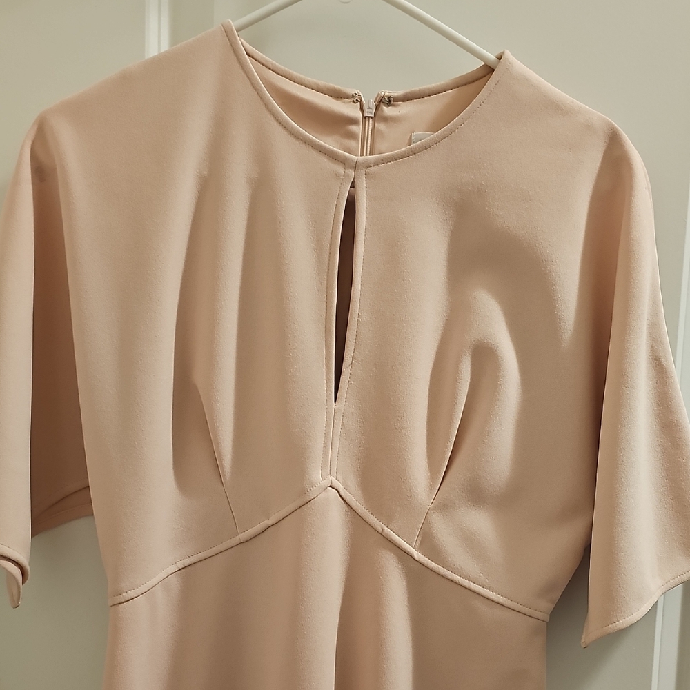Calven Klein Elegant Cream Dress